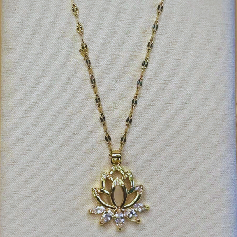 Colar Aço Inoxidável Flor de Lótus com Zircónias
